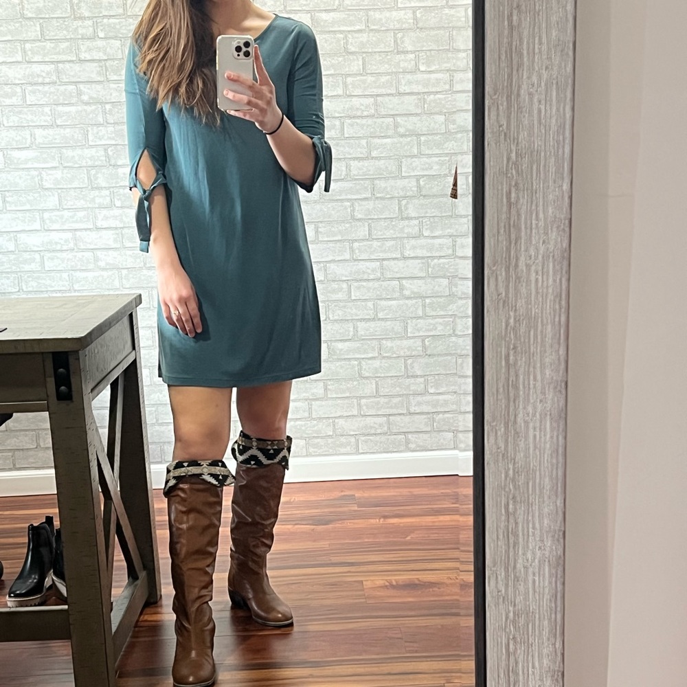 Blue dress